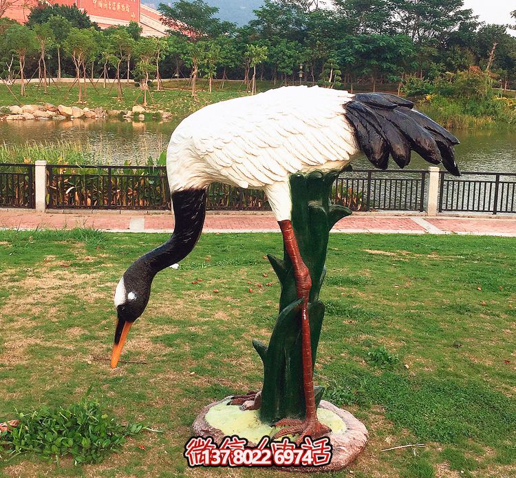 景區(qū)創(chuàng)意玻璃鋼仿真動(dòng)物鶴雕塑 景區(qū)創(chuàng)意玻璃鋼仿真動(dòng)物鶴雕塑