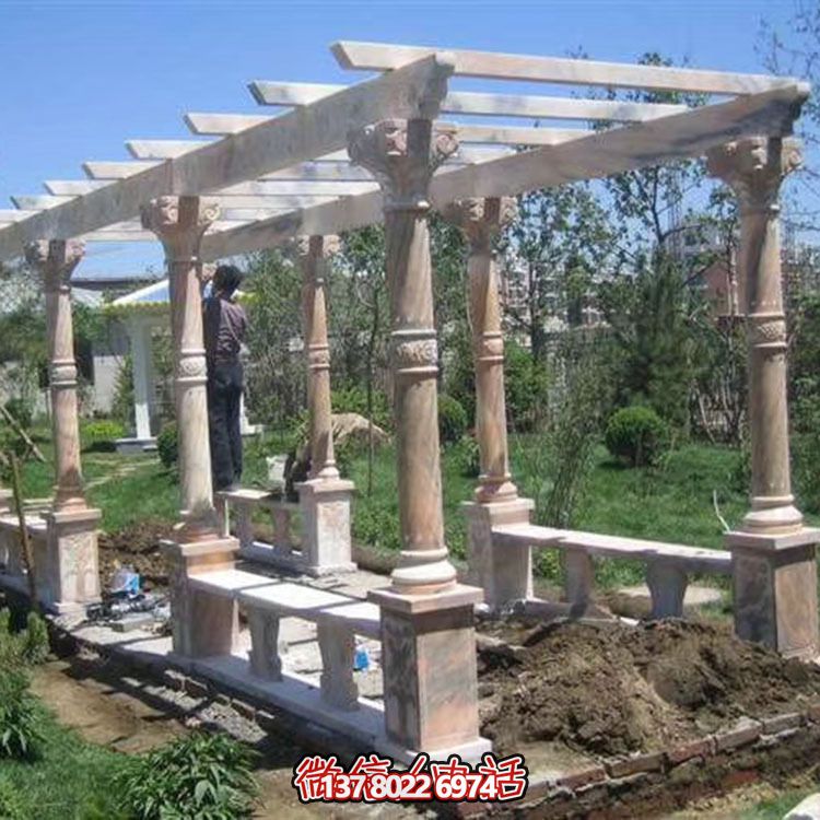 庭院草坪擺放花架歐式長(zhǎng)廊涼亭 庭院草坪擺放花架歐式長(zhǎng)廊涼亭